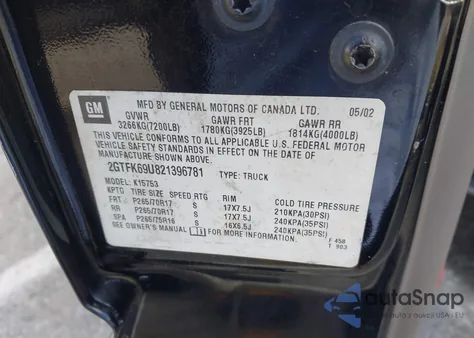 2002 GMC Sierra 1500 Denali z USA, uszkodzony, nr VIN 2GTFK69U821396781